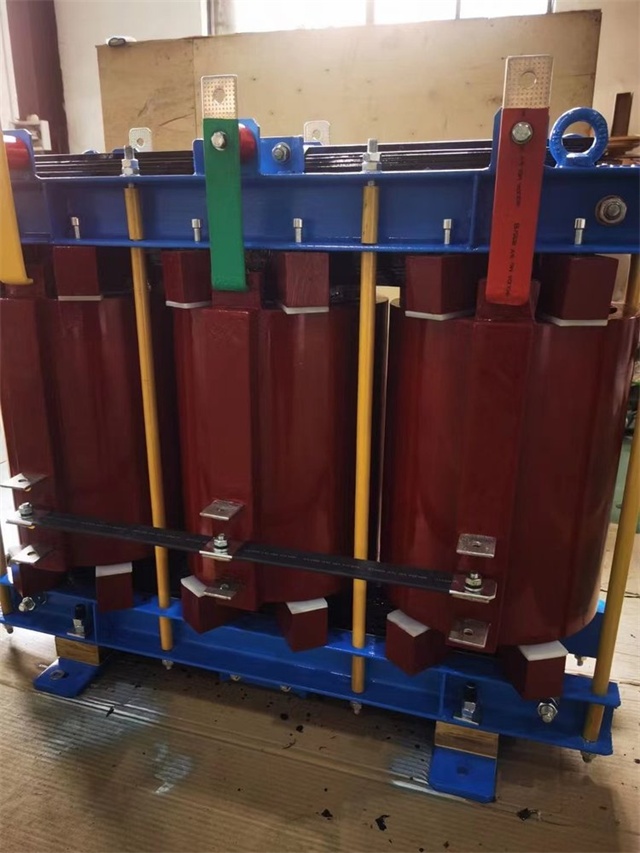 白城KS11-2000KVA矿用变压器